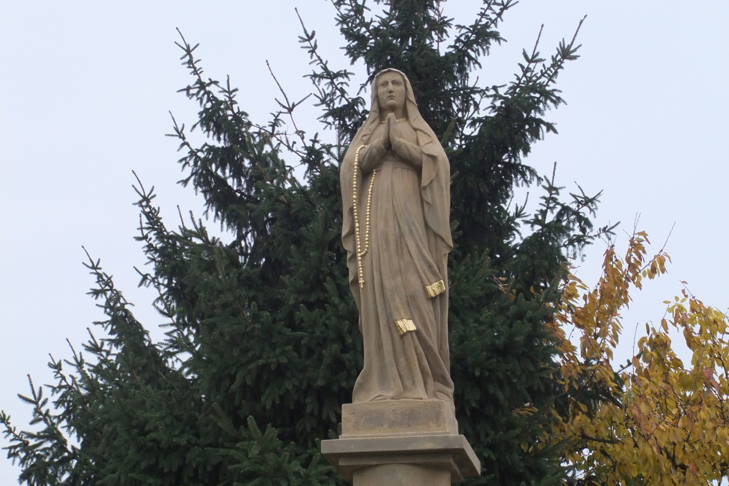 Žehnání restaurované sochy Panny Marie 27.10.2011 