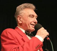 NEKORUNOVANÝ KRÁL ČESKÉ DECHOVKY SLAVÍ 80. NAROZENINY